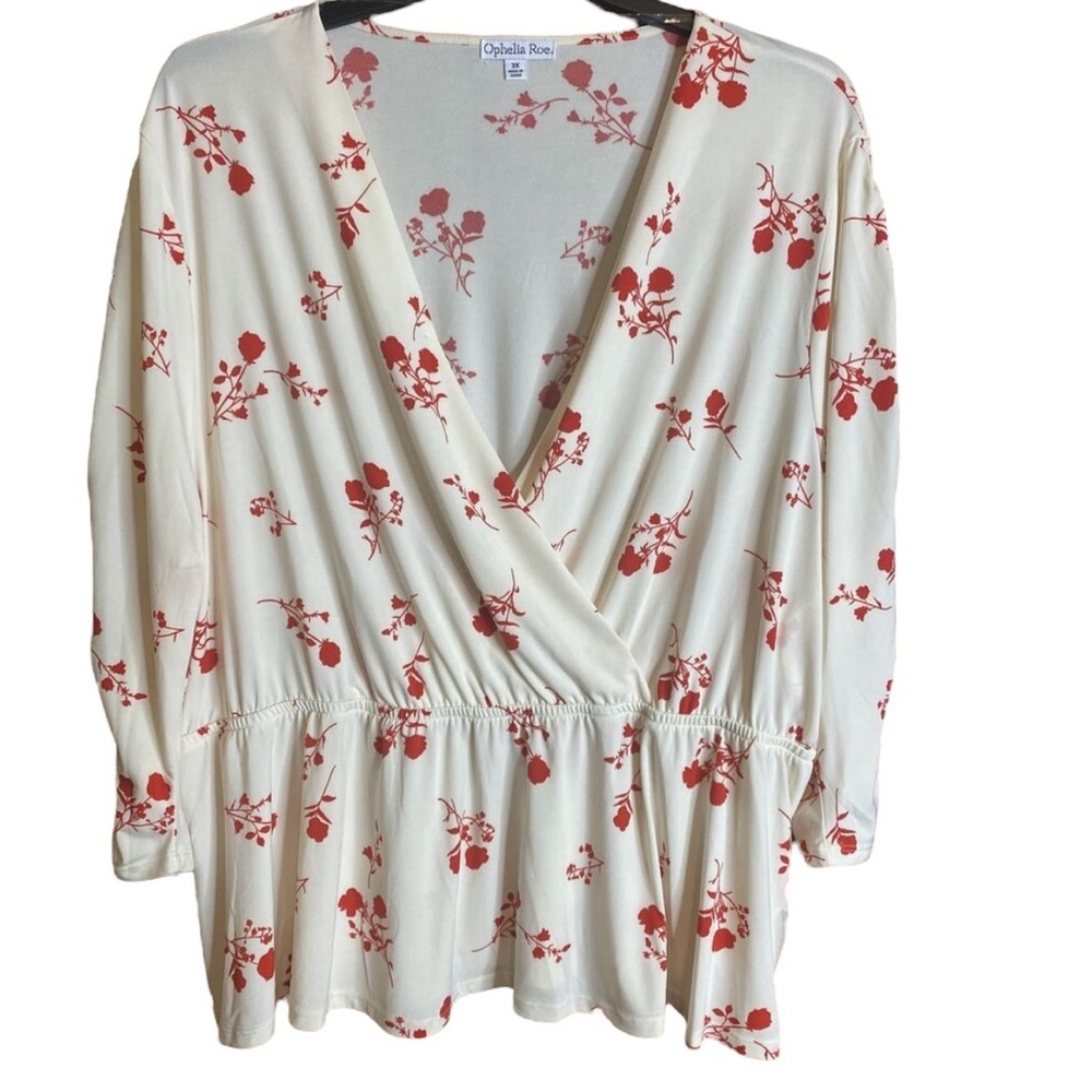 F6-  white blouse w/ red floral print Ophelia roe 1x